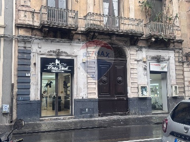 Foto Appartamento in Via Umberto, Catania Libertà - Stazione di 82 m²