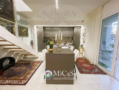 Foto Attico in Via Delle Medaglie D'oro, Pisa Pratale di 175 m² in vendita