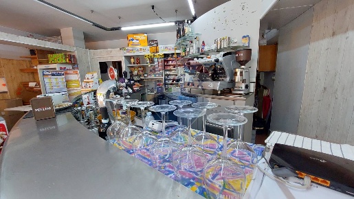 Foto Bar a Endine Gaiano Endine di 100 m² con 1 locali in affitto