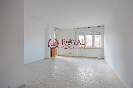 Foto Appartamento in Via Del Riposo, Livorno Pontino - Bastia di 92 m²