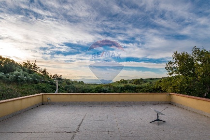 Foto Villa singola in contrada san cataldo, Terrasini di 128 m² in vendita