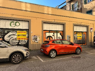 Foto Attività commerciale a Pisa Porta a Lucca di 250 m² con 3 locali