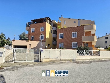 Foto Appartamento in VIA ARRIGO BOITO, Matera Centro di 135 m² con 4 locali