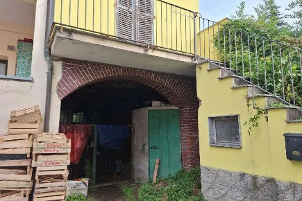 Foto Casa indipendente a Condove Centro di 23 m² con 1 locali in vendita