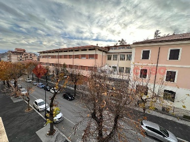 Foto Appartamento in Via Mazzini 82, Avezzano Centro di 80 m² con 3 locali
