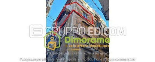 Foto Appartamento in Vico Tre Re a Toledo 35 80132 Napoli NA Italia, Napoli