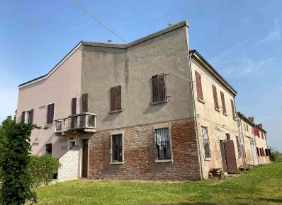 Foto Case indipendenti in Via Bardocchia, Ferrara Quartesana di 250 m²