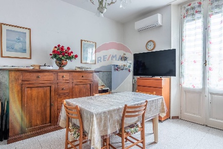Foto Appartamento in via Adua, Busto Arsizio Ospedale di 98 m² con 2 locali
