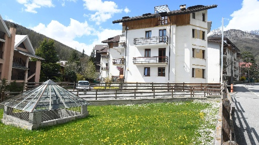 Foto Appartamento in Viale della Vittoria, Bardonecchia Centro di 130 m²
