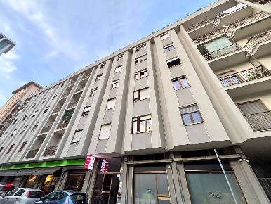 Foto Appartamento a Alessandria Piazza Genova di 115 m² con 4 locali