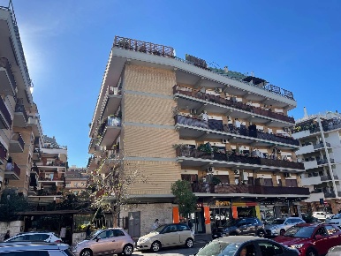 Foto Appartamento in Via Isole Del Capo Verde, Roma Ostia Ponente di 72 m²