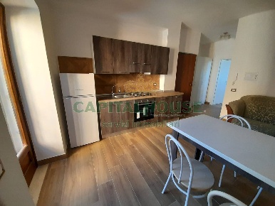 Foto Appartamento in Via Tifatina, Caserta Tuoro di 60 m² con 2 locali