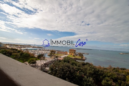 Foto Appartamento a Livorno Stadio di 150 m² con 4 locali in vendita