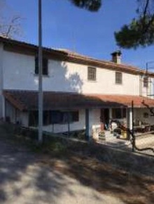 Foto Appartamento a Retorbido Centro di 256 m² con 9 locali in vendita