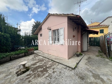 Foto Casa indipendente a Massarosa Piano di Mommio di 50 m² con 3 locali