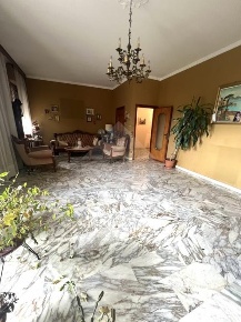 Foto Appartamento in Via Michetti, Vasto di 146 m² con 4 locali in vendita