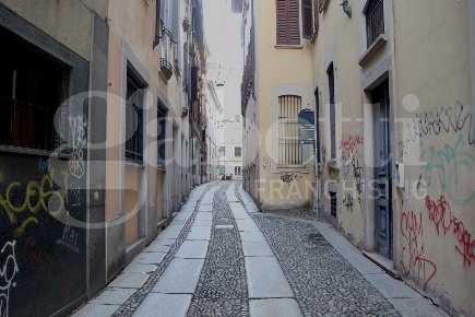 Foto Appartamento in Cornaggia, Milano Carrobbio di 81 m² con 3 locali