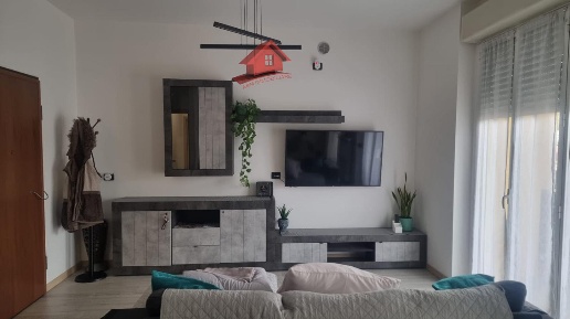 Foto Appartamento a Ponte San Pietro Centro di 71 m² con 2 locali