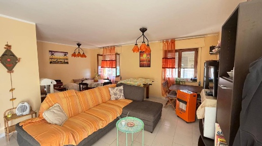 Foto Appartamento a Gizzeria di 96 m² con 3 locali in vendita