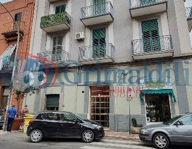 Foto Negozio in GALESO, Taranto Tamburi - Lido Azzurro di 95 m² in vendita