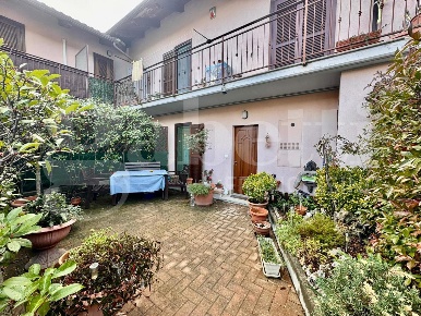 Foto Villa a schiera in Volvera, Bruino di 85 m² con 4 locali in vendita