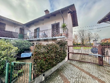 Foto Villa a schiera in Volvera, Bruino di 85 m² con 4 locali in vendita