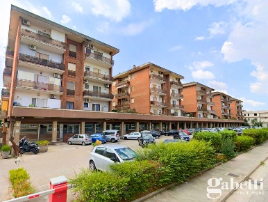 Foto Appartamento in Via PASSARIELLO 00, Pomigliano d'Arco Centro di 105 m²