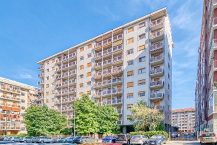 Foto Appartamento in Via Zambelli 7, Torino Mirafiori Nord di 150 m²