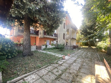 Foto Appartamento in Via IV Novembre 8, Rocca di Papa Centro di 90 m²