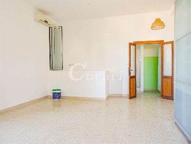 Foto Appartamento in Via Lucio Trebellio, Roma Anagnina di 35 m² in vendita