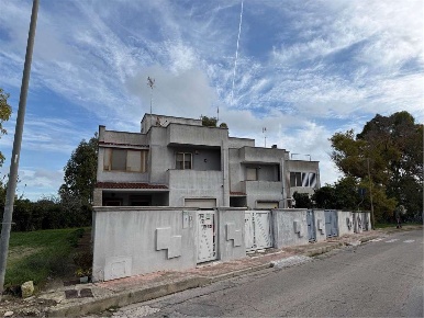 Foto Villa a schiera in Via Gian Battista Venturi 6, Brindisi di 138 m²