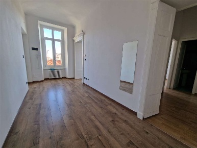 Foto Appartamento in via virginio 3, Pinerolo Centro di 85 m² con 3 locali