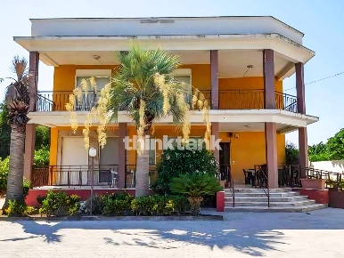 Foto Villa unifamiliare in Strada Capo Murro di Porco, Siracusa Plemmirio