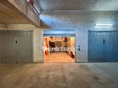Foto Box in Via Euopa, Siracusa Santa Panagia - Teracati di 18 m²