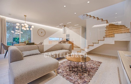 Foto Villa unifamiliare in via san sivino, Moniga del Garda di 260 m²