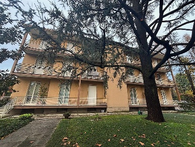 Foto Appartamento in viale Cesare Battisti, Monza Cazzaniga - Ospedale