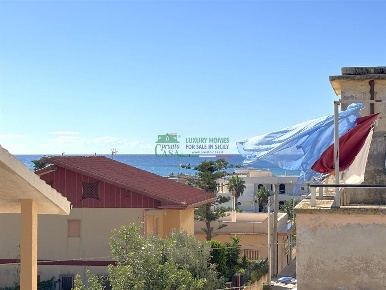 Foto Attico in Via Carignano, Scicli Sampieri di 120 m² con 6 locali