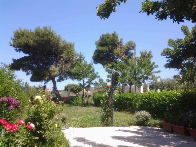 Foto Villa unifamiliare a Casteldaccia di 120 m² con 4 locali in vendita