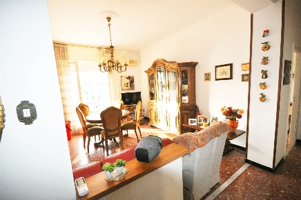 Foto Appartamento a La Spezia Le Pianazze di 90 m² con 4 locali in vendita