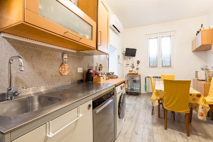 Foto Casa indipendente in via Caciolli, Prato Galciana di 87 m² in vendita