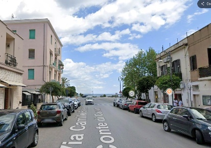 Foto Appartamento in Via Camillo Benso Cavour, Terracina Centro di 140 m²