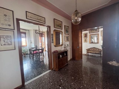 Foto Appartamento a Livorno Coteto di 109 m² con 3 locali in vendita