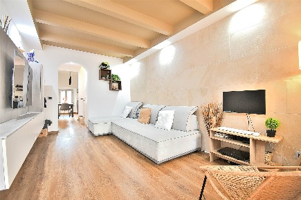 Foto Appartamento in Via degli Aragonesi, Colle di Val d'Elsa di 70 m²