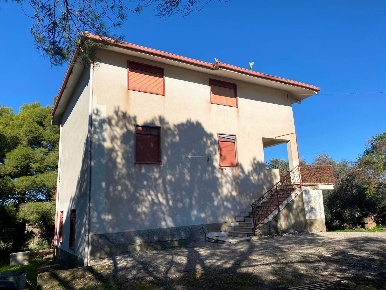 Foto Appartamento in C.DA SANTUZZA ABBAZIA, Caltanissetta di 206 m²