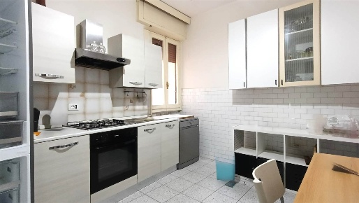 Foto Appartamento a Pistoia Centro Storico di 115 m² con 5 locali