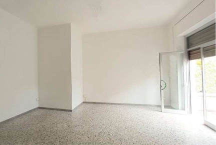 Foto Negozio in Via Conciliazione, Piacenza Via Colombo di 50 m² in vendita