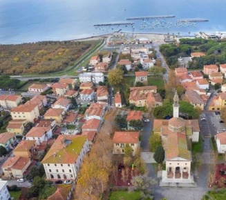 Foto Appartamento in Via di Marina  1, Rosignano Marittimo di 98 m²