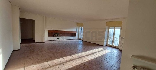 Foto Appartamento in Viale Papa Giovanni XXIII 45, Bergamo Stazione