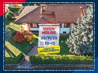 Foto Villa bifamiliare in VIA GHIAIE, Presezzo di 230 m² con 7 locali