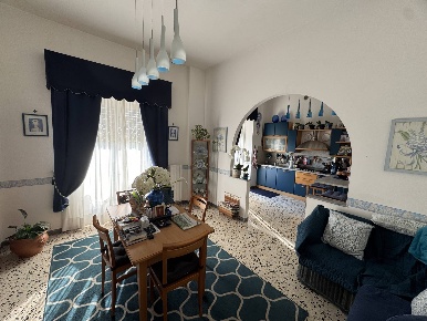 Foto Appartamento a Fermo di 150 m² con 7 locali in vendita